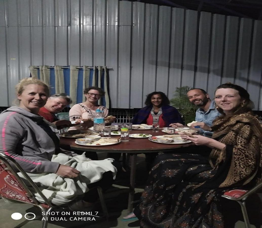 Srishti Shelter Hotel Váránaszi Kültér fotó
